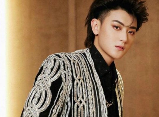 Tao Accused of Leeching Off EXO Reputation For New Musical Release