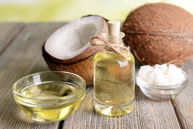 12 Coconut Oil Benefits that Help Men Attain Male Idol's Wannabe Body 