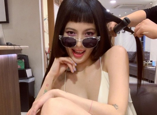 HyunA Will Finally Return with a New Album This January