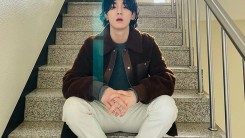 SHINee Key, everyday is a pictorial... posing on the stairs