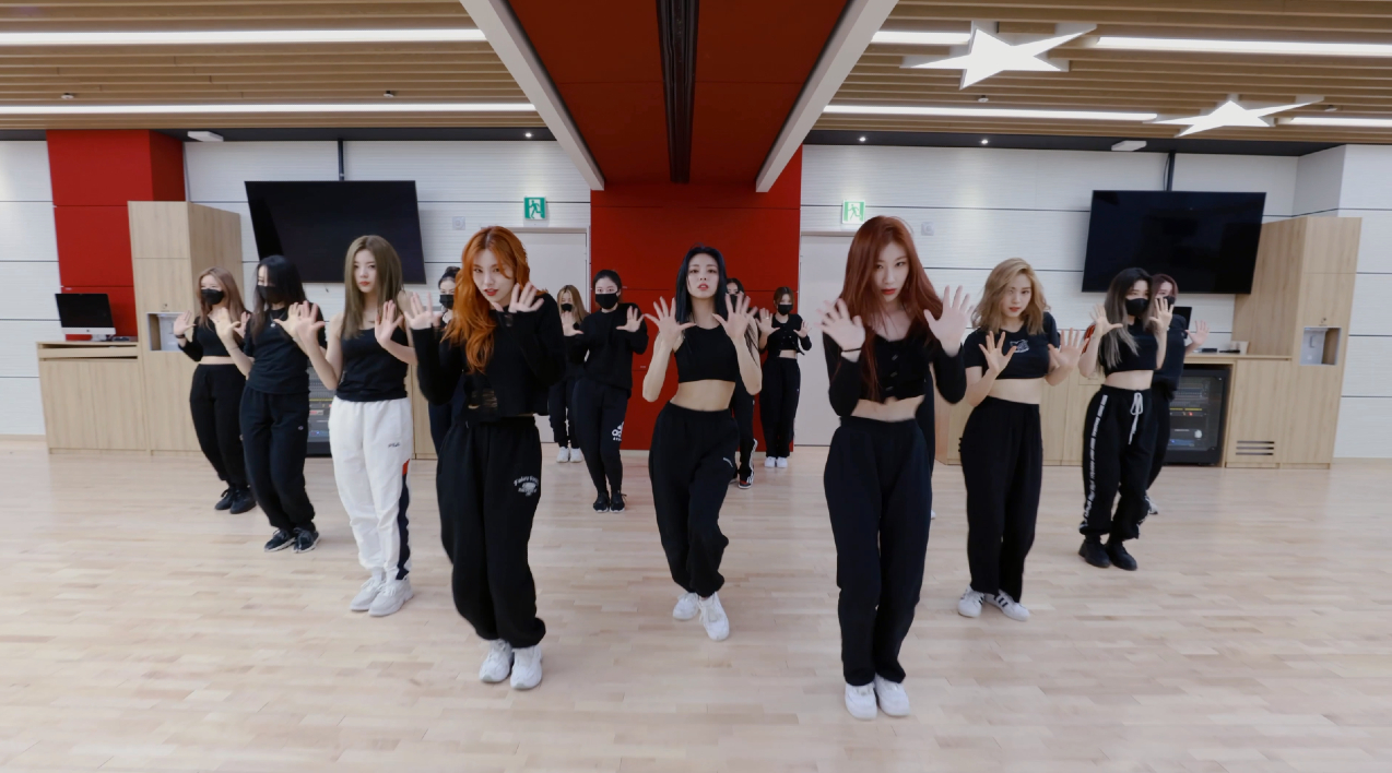 ITZY, exclusively pre-release choreography video on MTV