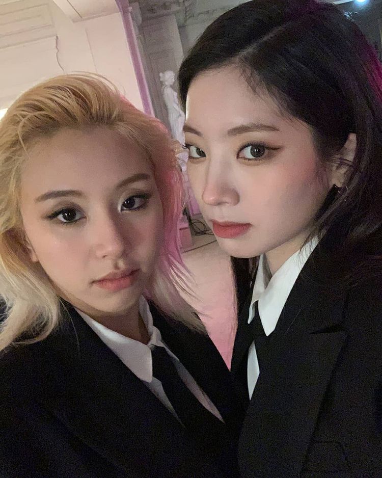 TWICE Chaeyoung and Dahyun Look Chic in New IG Photos | KpopStarz