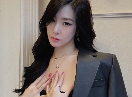 Girls’ Generation’s Tiffany Cast in Musical ‘Chicago’