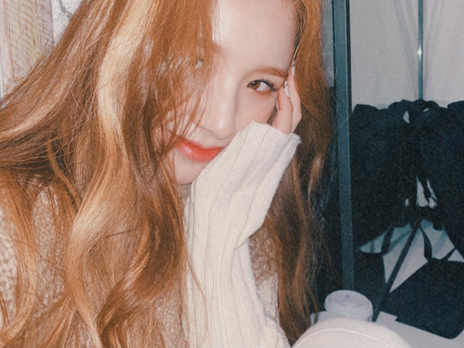 LOONA 'Star' enters top 30 North American radio charts for 6 consecutive weeks