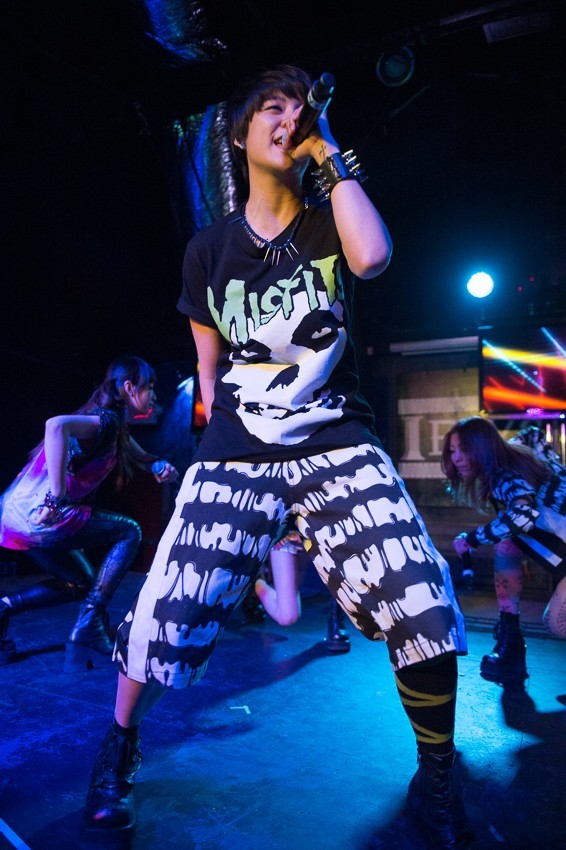 f(x) Gets The Party Going On at SXSW Kpop Night Out, Teaser Photos