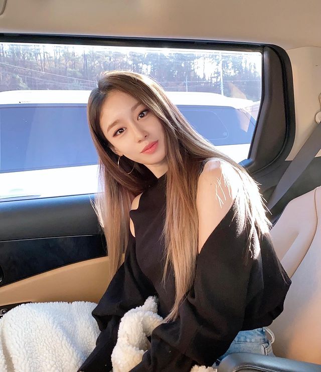 Ji-yeon from T-ara, chic beauty