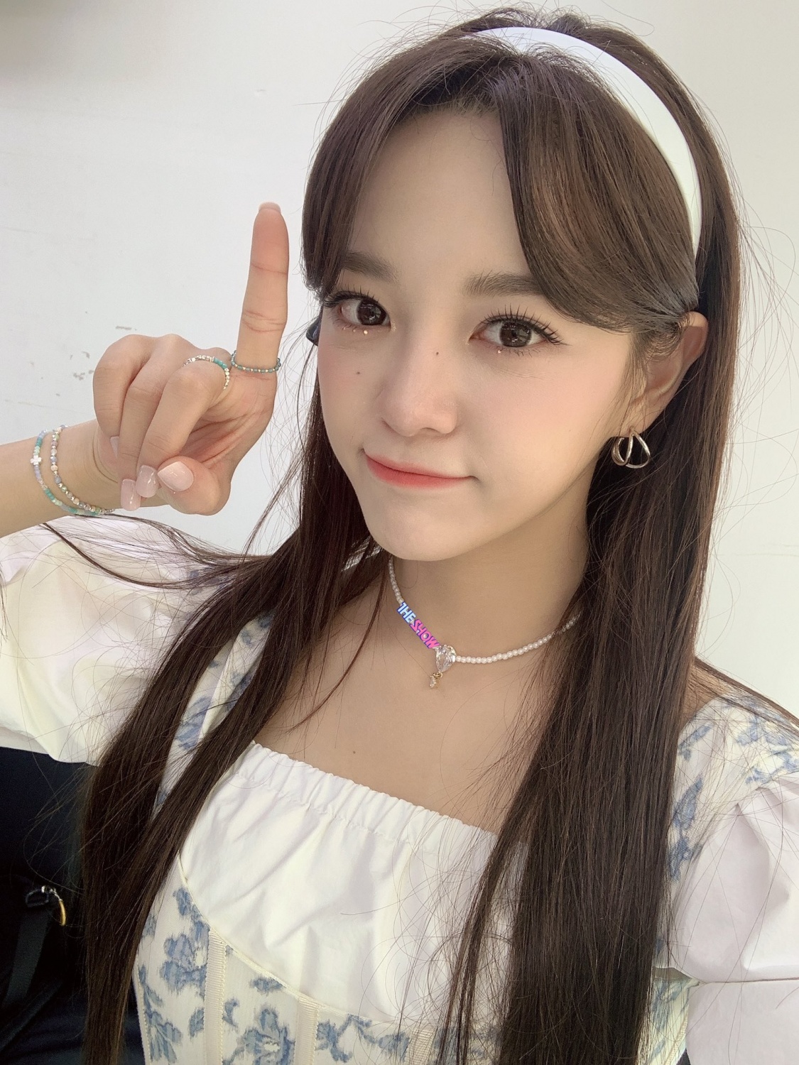 Gugudan Member Sejeong Shows Off Ethereal Beauty In New Photos Kpopstarz