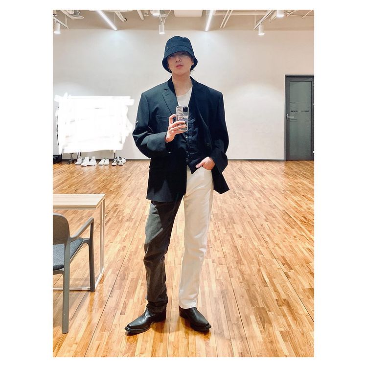 “I’m hip again today” Kang Seung-yoon, the dignity of 180cm “Excellent fashion digestion”