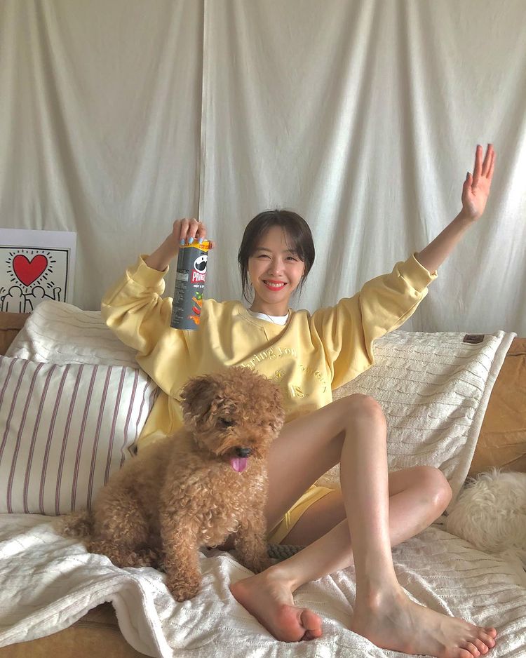 Minah from Girl's Day, fruit juice beauty