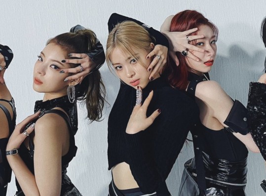 ITZY Reveals They All Tried To Leave JYP Entertainment Before Debuting