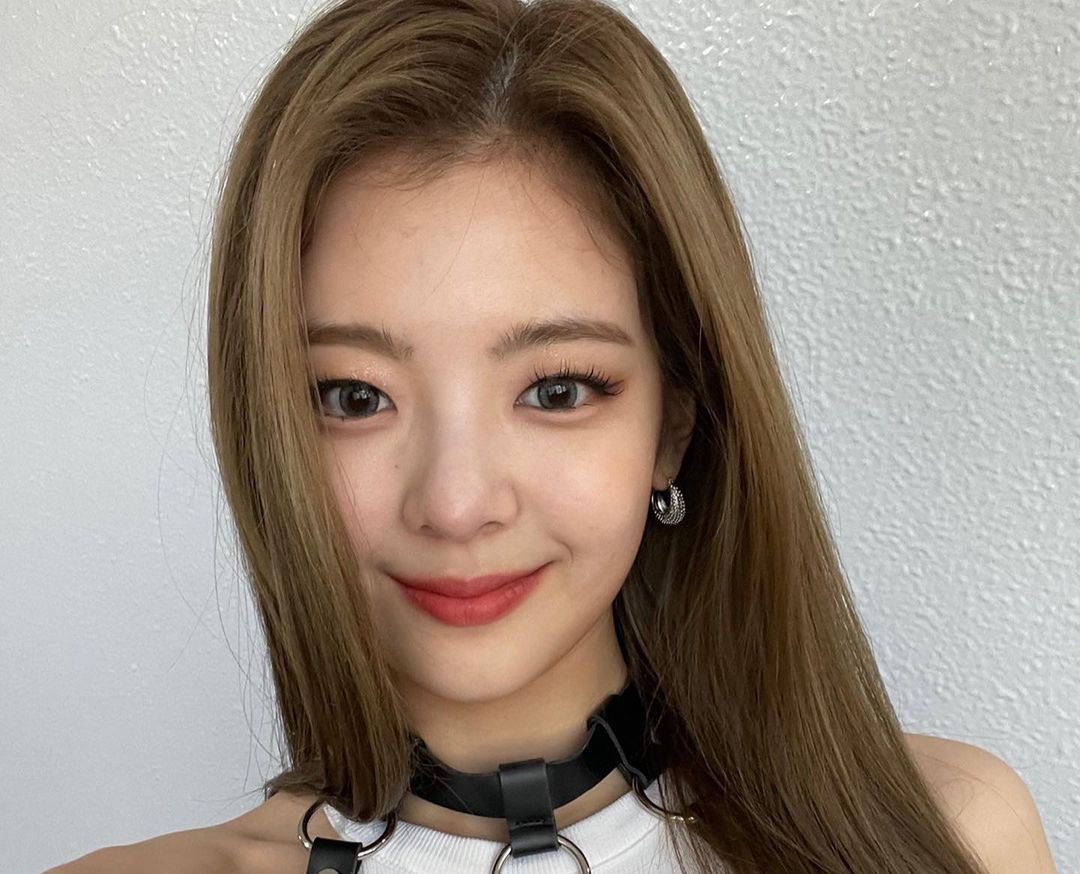 Image for JYP Entertainment to Appeal for Re-Investigation Regarding Defamation Against ITZY's Lia