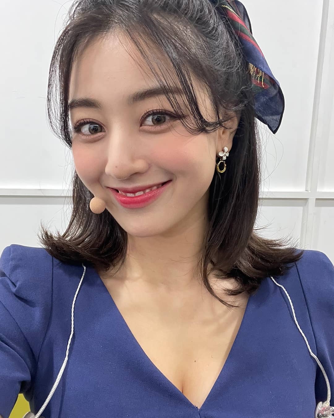 TWICE Jihyo, a flowery smile full of freshness... Perfect for volume