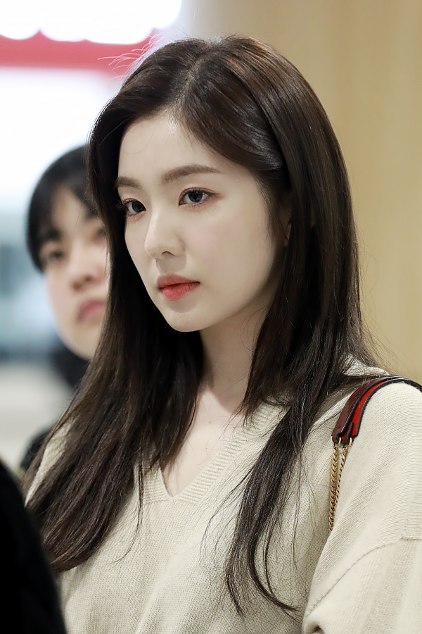 From Red Velvet Irene to Brave Girls Yuna — Female Idols are Being ...