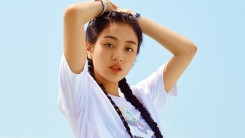 TWICE Jihyo Earns Praise for Her Athletic Body in Photoshoot with 'Cosmpolitan Korea'
