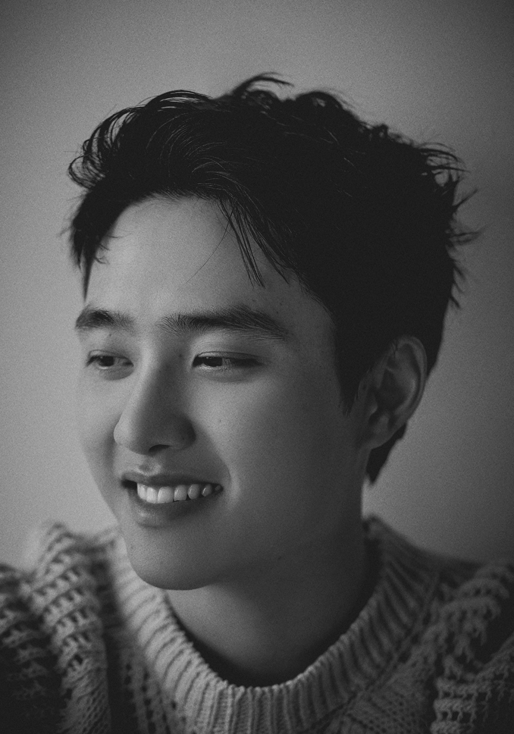EXO D.O. releases first solo 'Empathy'... acoustic sensibility