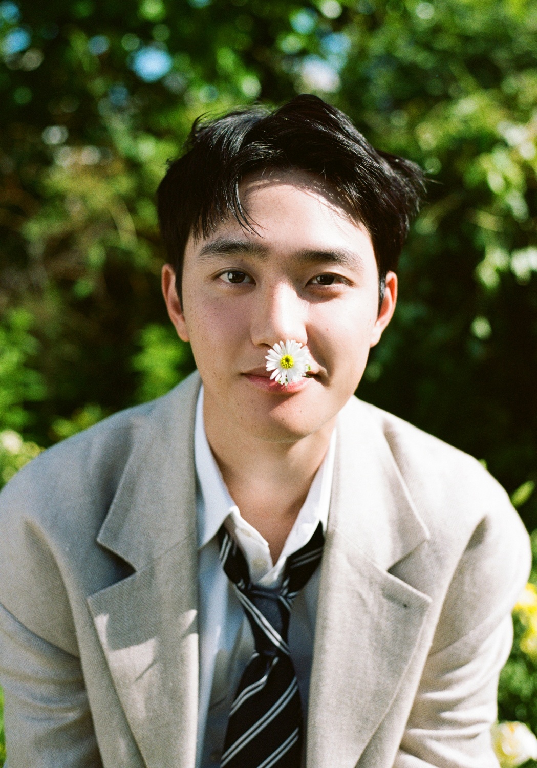 EXO D.O. releases first solo 'Empathy'... acoustic sensibility