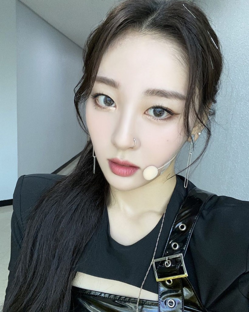 LOONA Yves Reveals She Lost 7kg in 2 Weeks After Eating Just One Apple a Day