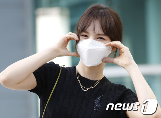 RED VELVET Wendy, happy with the fans' love