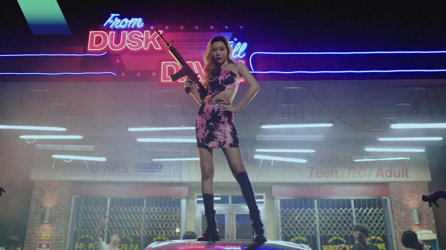 SUNMI releases MV teaser for 'YOU CAN'T SIT WITH US'.. Zombies and unconventional action