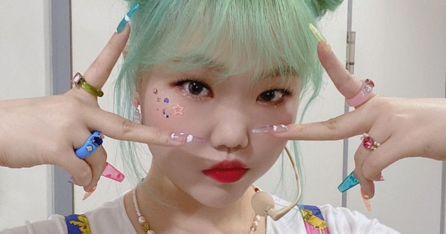 AKMU Lee Suhyun Responds to Hate Comment Concerning Her Visuals on Instagram Story