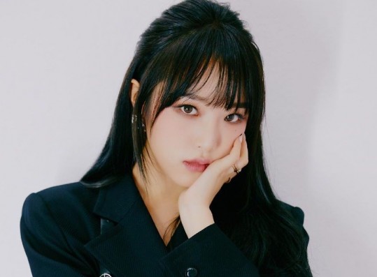 IZ*ONE Choi Yena