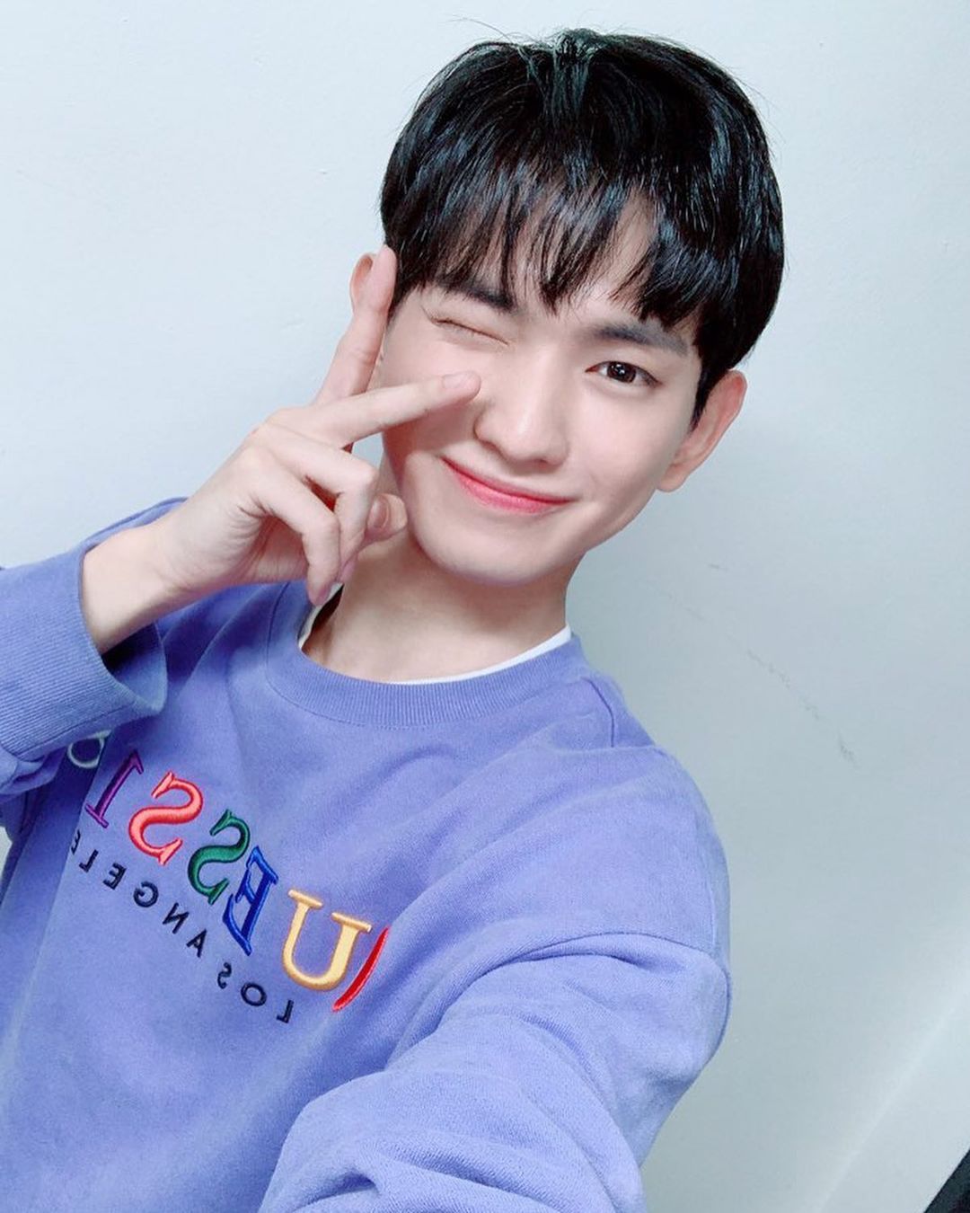 Hyeongseop x Euiwoong Fan Café to Officially Close, Speculated to Debut in  Yuehua Entertainment's New Boy Group | KpopStarz
