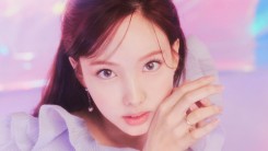 TWICE Nayeon