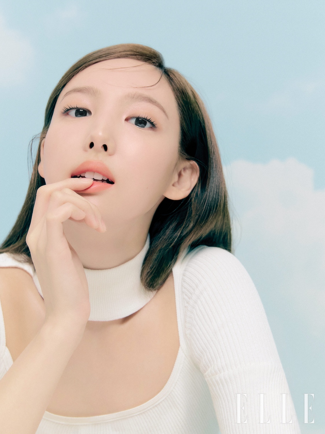 Twice Nayeon Earns Praise For Her Pure Visuals In Photos And Videos For Elle Korea Kpopstarz