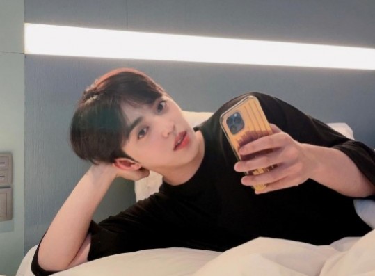 Seventeen S.Coups, sniping women's hearts with boyfriend-looking photos