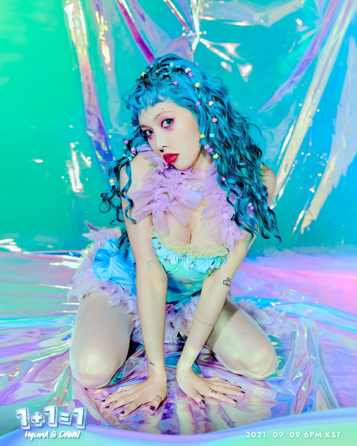 HyunA, EP '1+1=1' teaser image... "Colorful styling"
