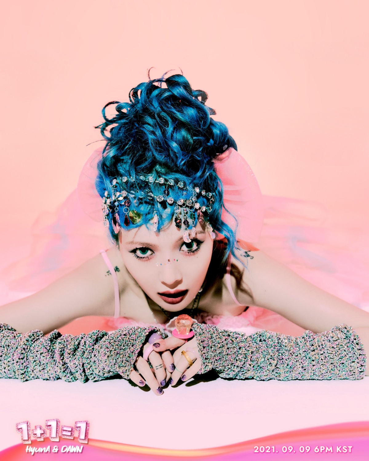HyunA, EP '1+1=1' teaser image... "Colorful styling"