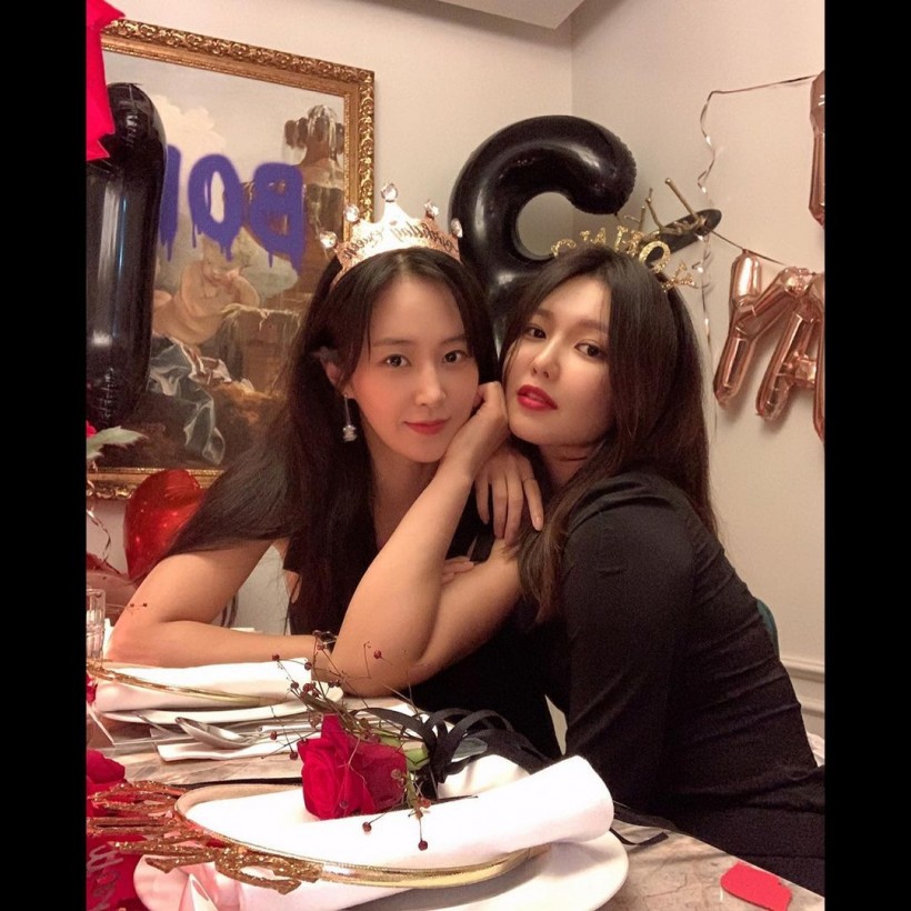 Girls' Generation Yuri and Sooyoung