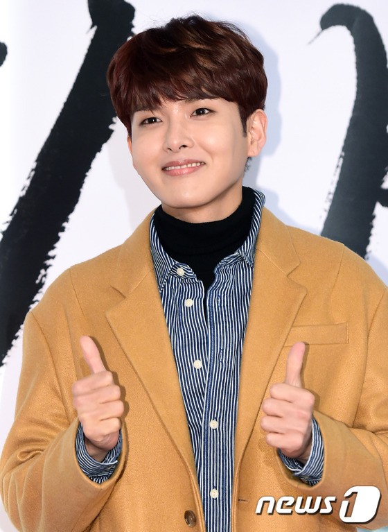Super Junior Ryeowook Slams His 10-Year 'Fan' Who Accused Him of Ripping off Fans + Alleged Fan also Criticized His Weight