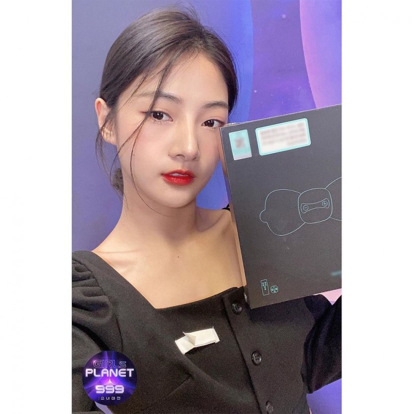 'Girls Planet 999' Cai Bing Embroiled in Attitude Controversy: Is it Due to Mistranslation or Her Strong Desire to Win?