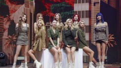 TWICE 'World in a Day' Concert Selected as Best Concert by Culture Critic, Professors, & Researcher – Here's Why