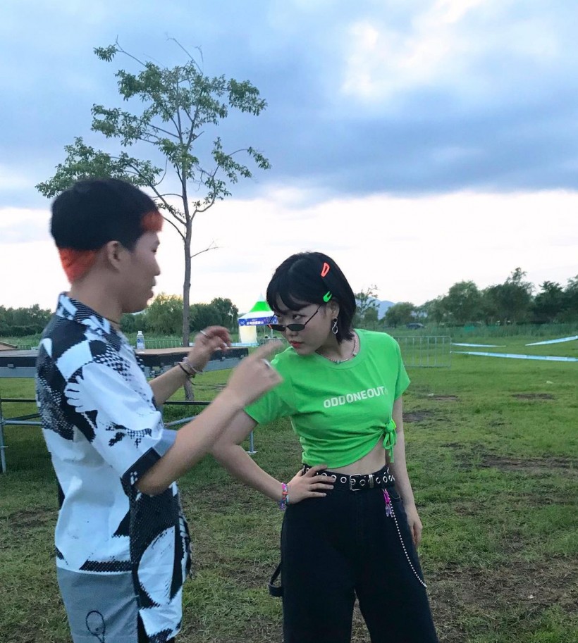 AKMU Chanhyuk Shows 'Concern' to Suhyun After 'Pig Ban', But it Turns Out to be a 'Diss' to His Younger Sister