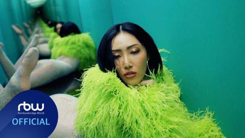 Hwa Sa releases new single 'Guilty Pleasure' visual film... 'Queen Hwa Sa' presence