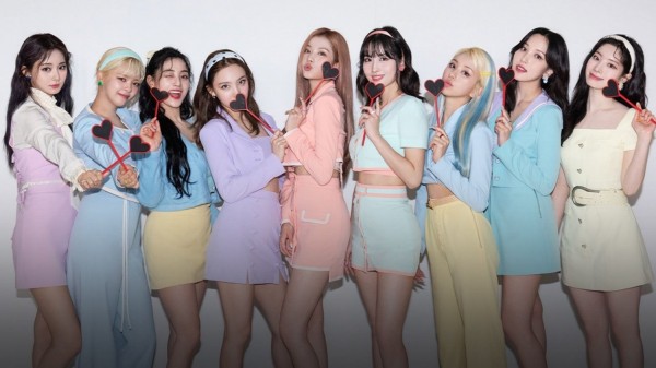 TWICE Enters Billboard 200's Top 5 With 'Formula of Love O+T=<3'