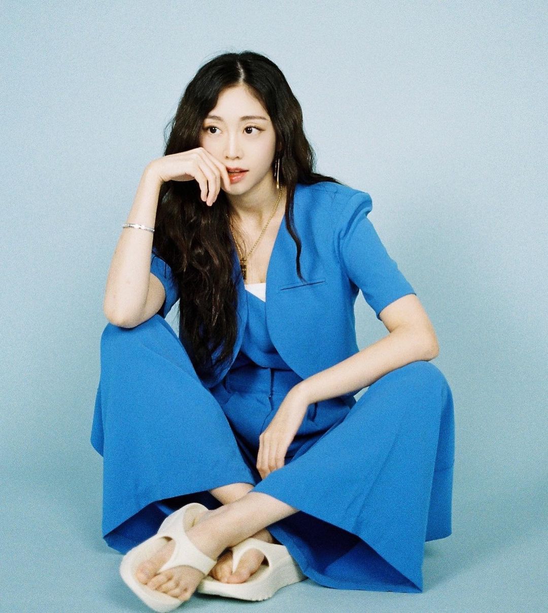 Will Former Lovelyz Jisoo Become an Actress under Mystic Story? Company ...