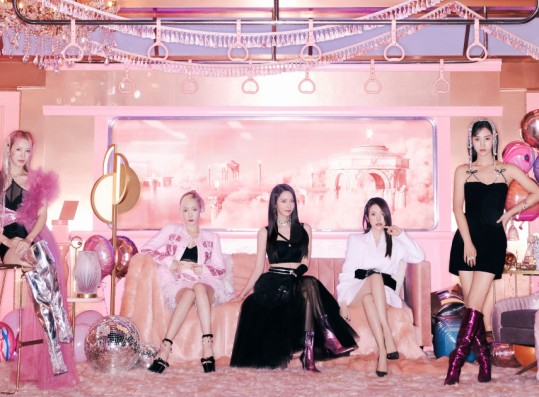 #GG4EVA: Girls’ Generation-Oh!GG Teasers for ‘SMCU Express’ Unveiled and People are Loving It
