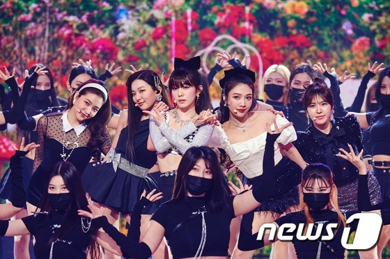 Red Velvet at 2021 MBC Gayo Daejejeon