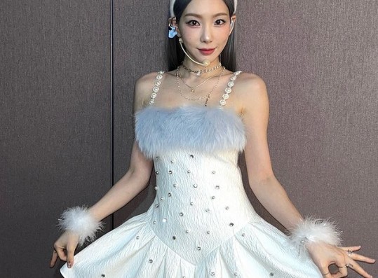 Taeyeon, Elsa's humanization... barbie doll