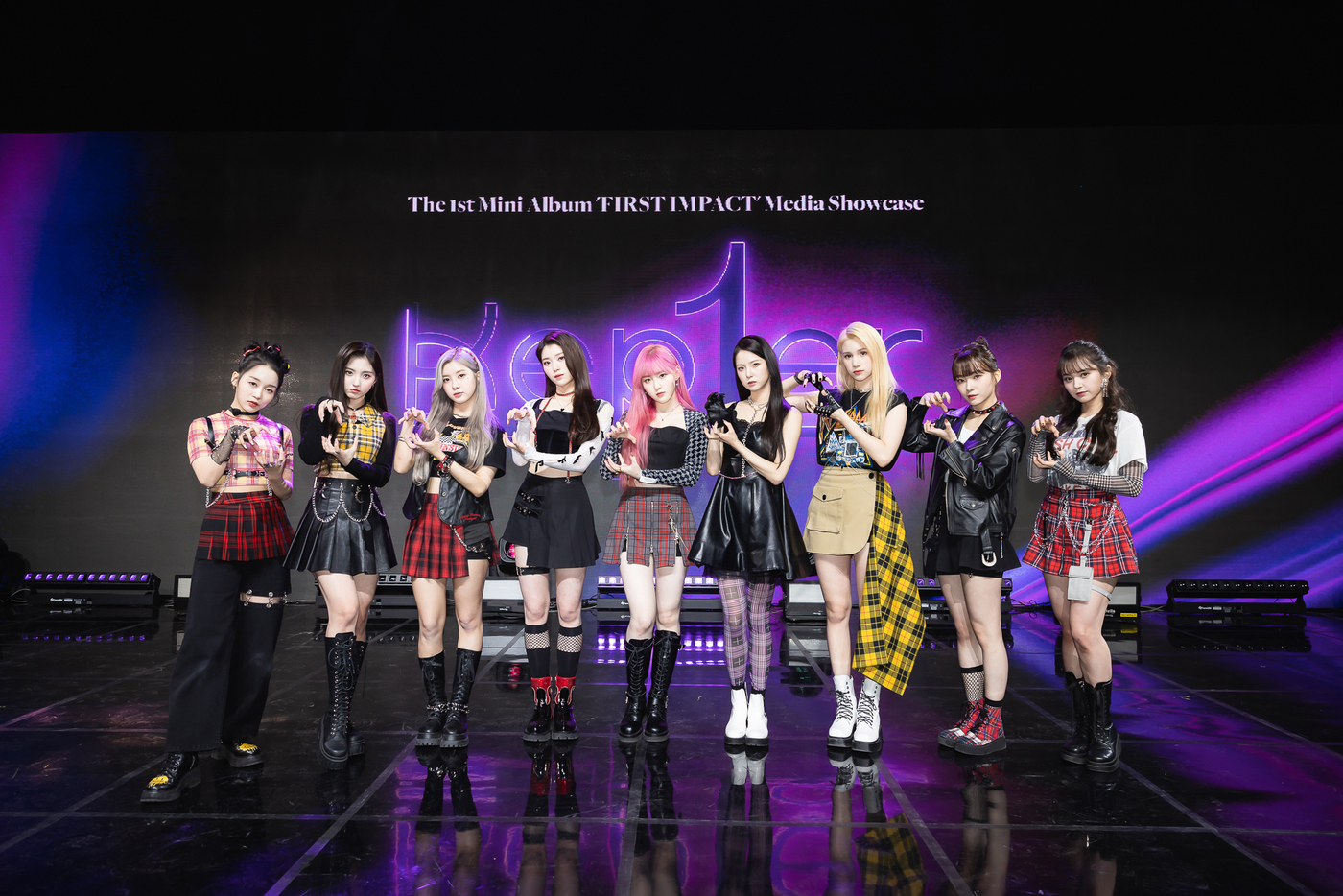 Kep1er Becomes No2 Girl Group With Highest 1st Week Debut Album Sales After Surpassing 200000 