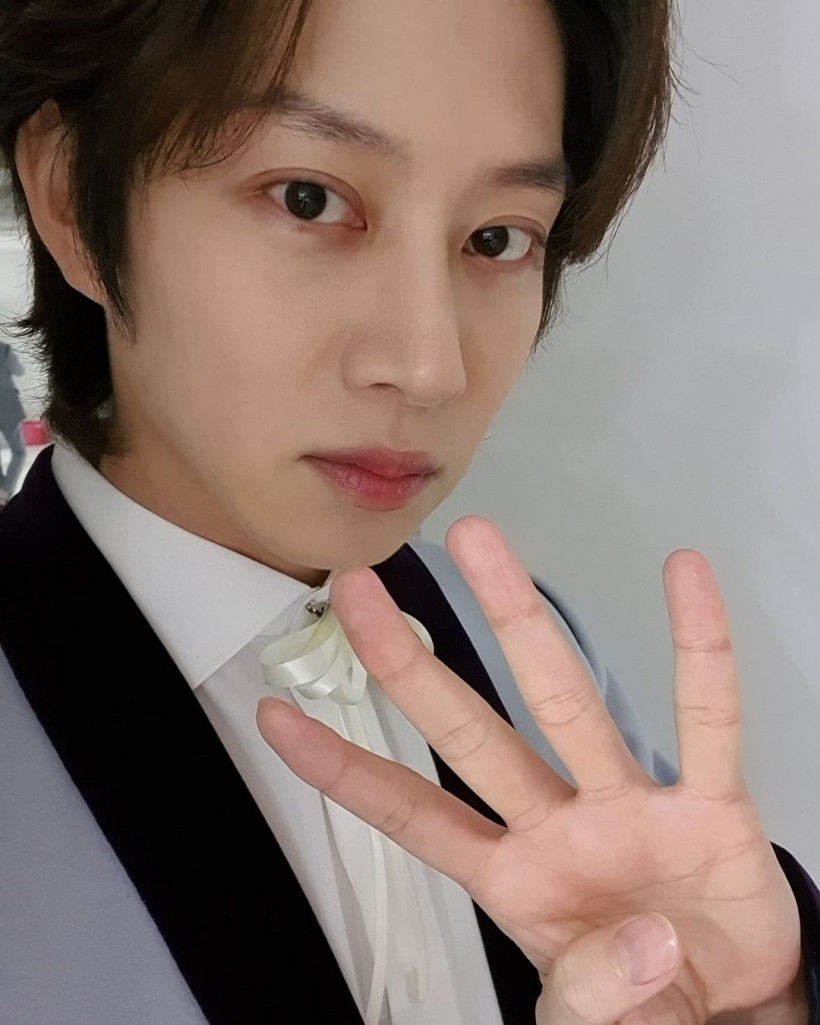 Super Junior Heechul Will Marry Twice? Here's How Idol Reacted Following Palm Reading