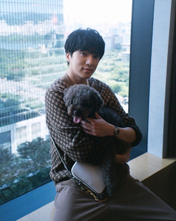 WINNER Kang Seungyoon and His Dog Thor