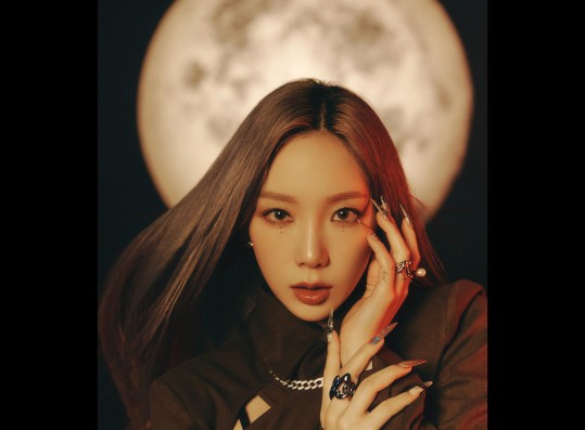 Taeyeon, her 3rd regular album is dreamy+fond... Expectation for comeback ↑