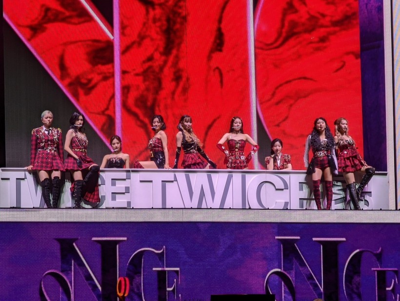TWICEinNY TWICE Brings Hot Performances to New York During North