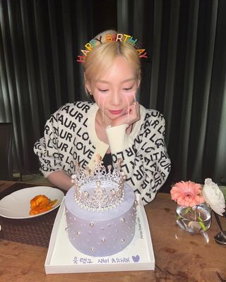 Taeyeon, a unique gift scale..more beautiful than flowers 34th birthday