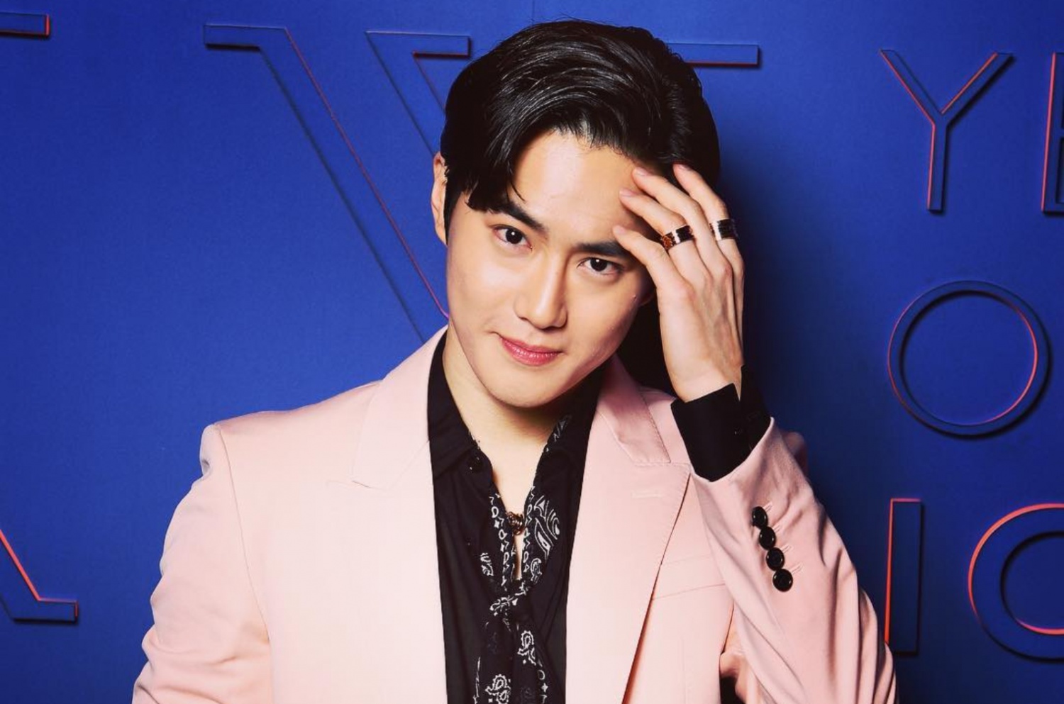 EXO Suho accused of stealing shoes from popular brand + SM Entertainment releases statement
