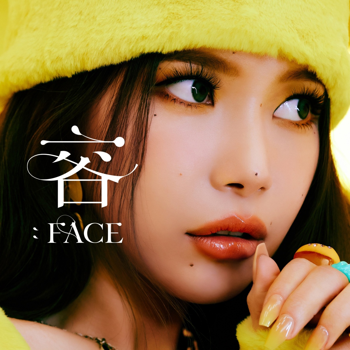 Solar, '容: FACE' Highlight Medley Released... High-quality 'Honey Voice' notice